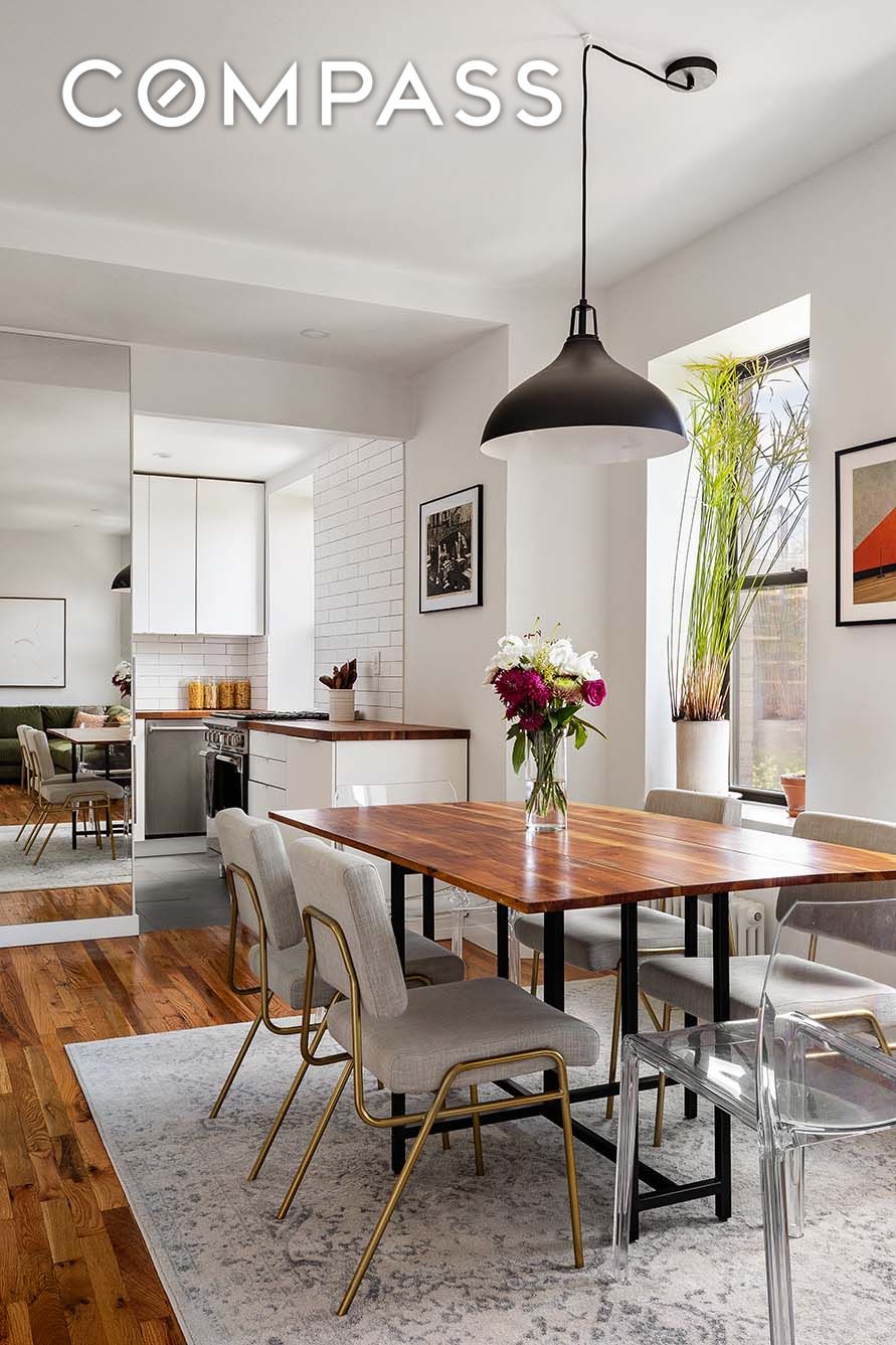 #1 photo, 702 E 5th Street, مانهاتن East Village , NY 10009