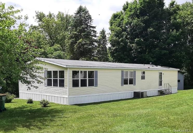 #1 photo, 13 Pine Street, Hudson , NY 12534