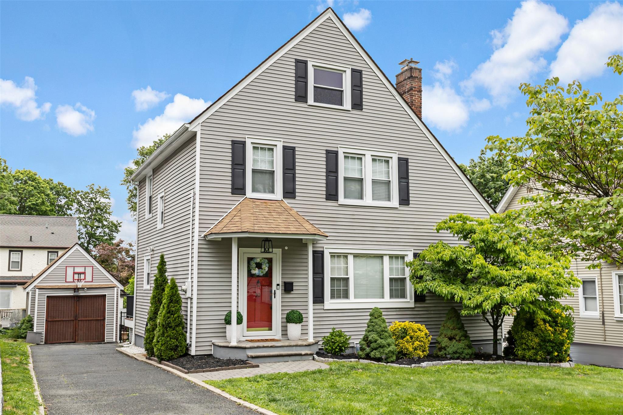 #1 photo, 10 McBride Avenue, 紐約州 White Plains , NY 10603