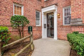 #1 photo, 760 Bronx River Road, Bronxville , NY 10708
