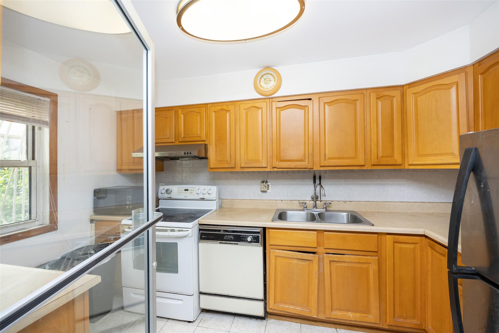 #17 photo, 124 Herzl Street, Brooklyn , NY 11212