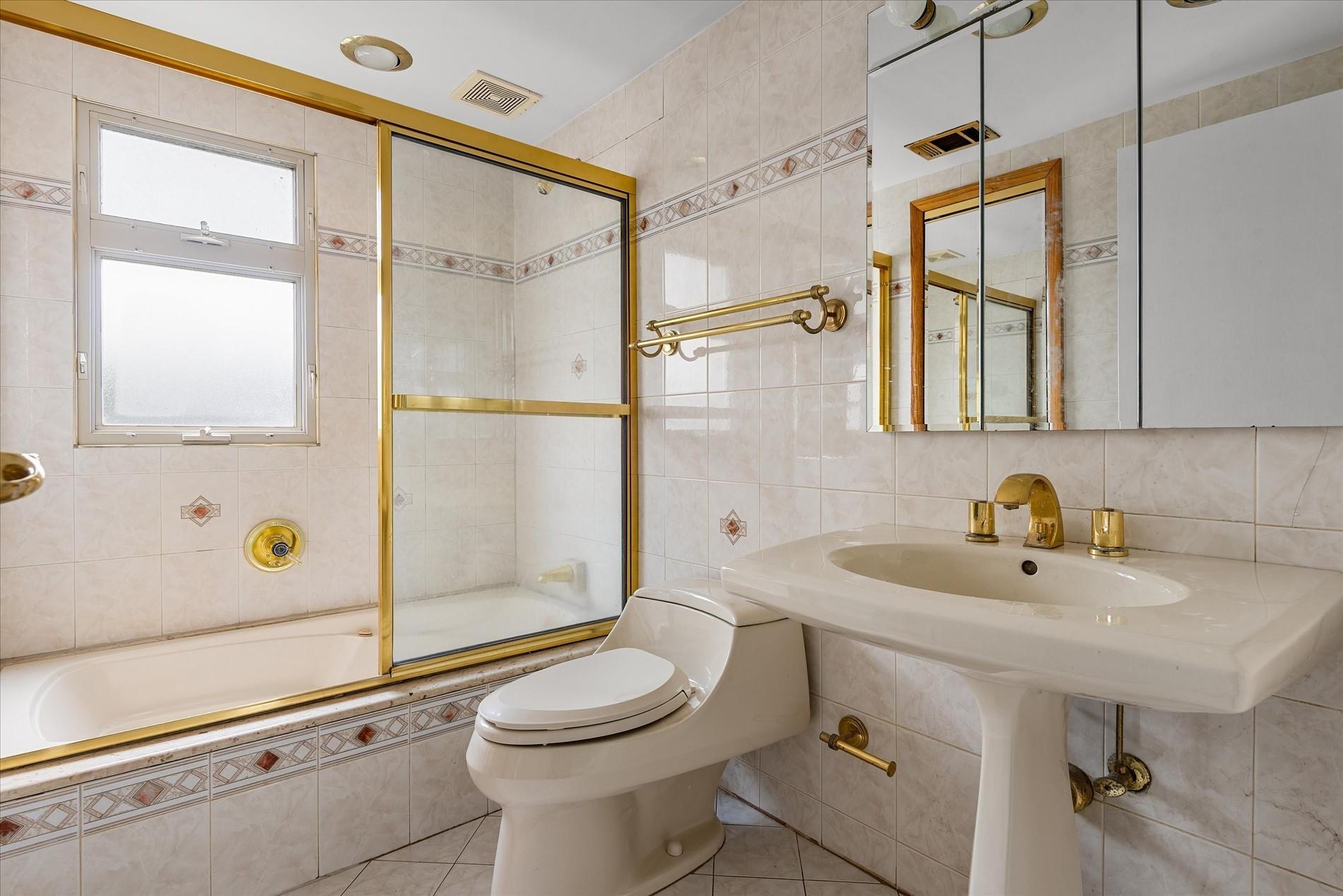 #11 photo, 162-25 89th Street, クイーンズ区 Howard Beach , NY 11414