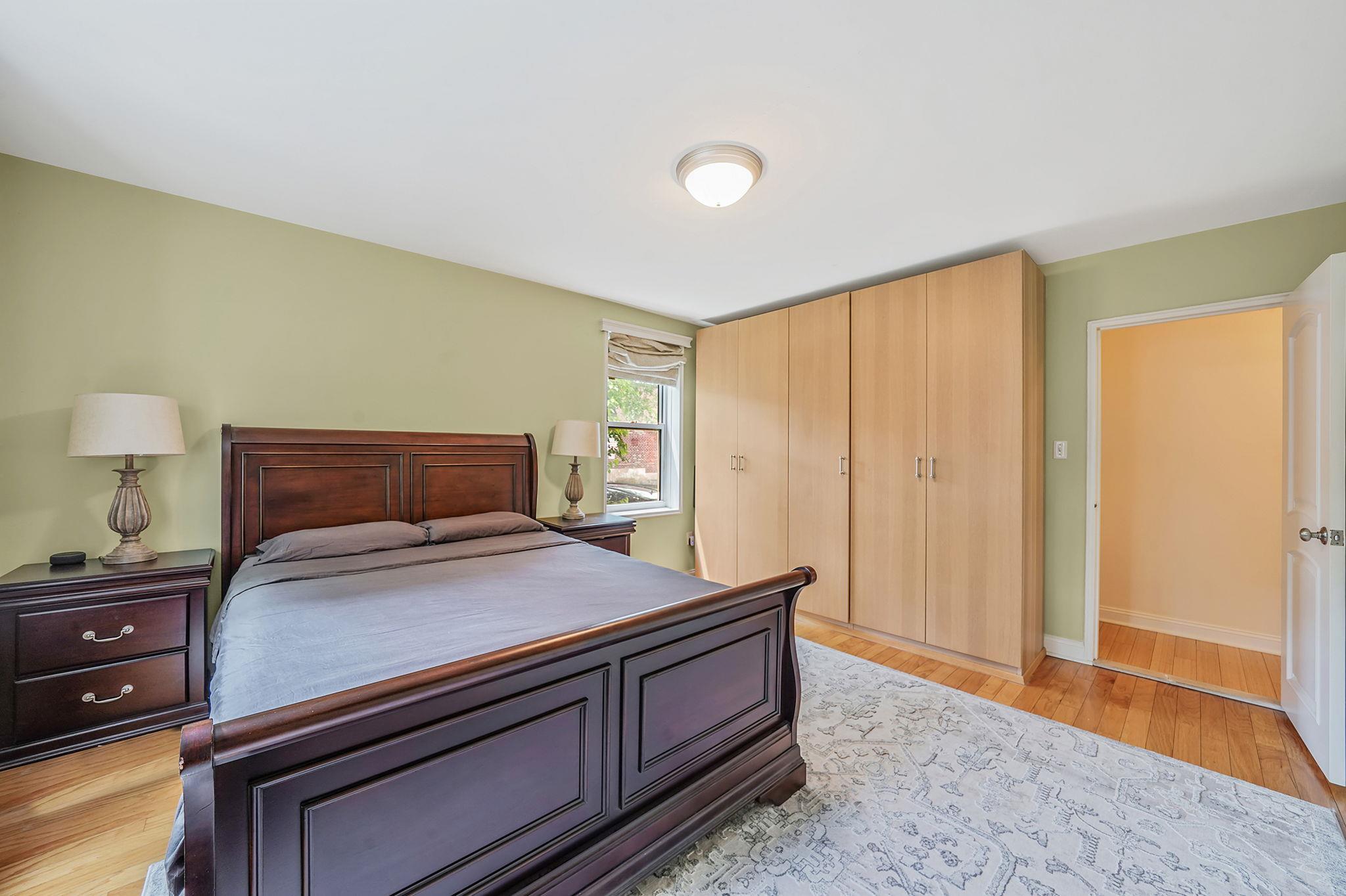 #16 photo, 103-26 68TH Avenue, クイーンズ区 Forest Hills , NY 11375