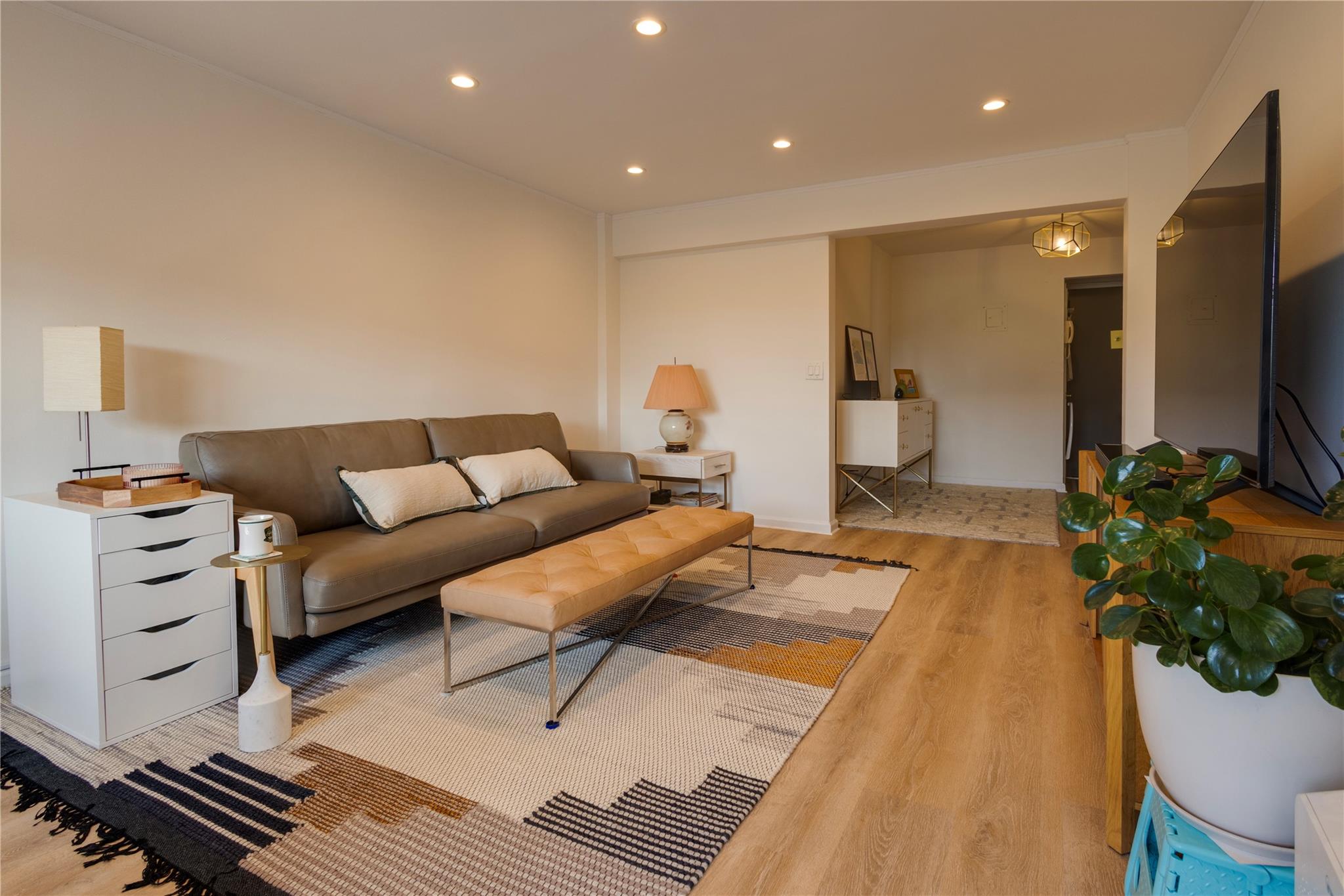 #13 photo, 50 Brompton, ナッソー郡 Great Neck , NY 11021