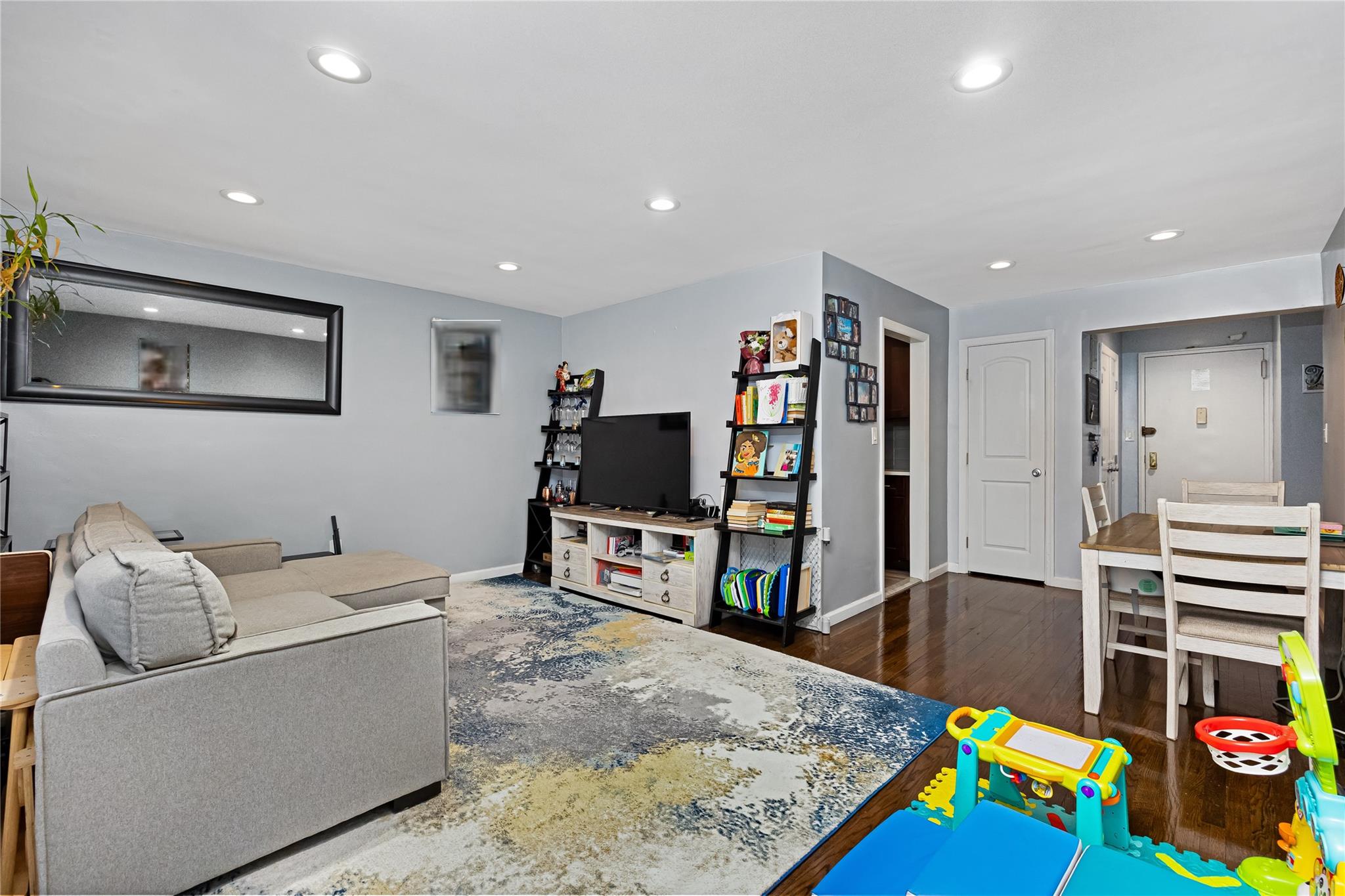 #4 photo, 88-25 155th, Howard Beach , NY 11414