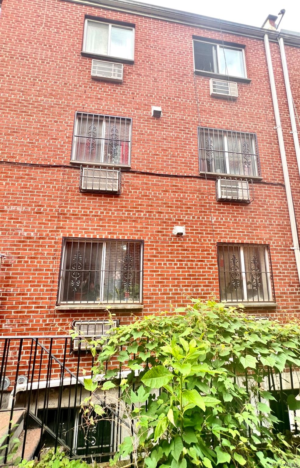 #2 photo, 40-70 Case Street, Elmhurst , NY 11373