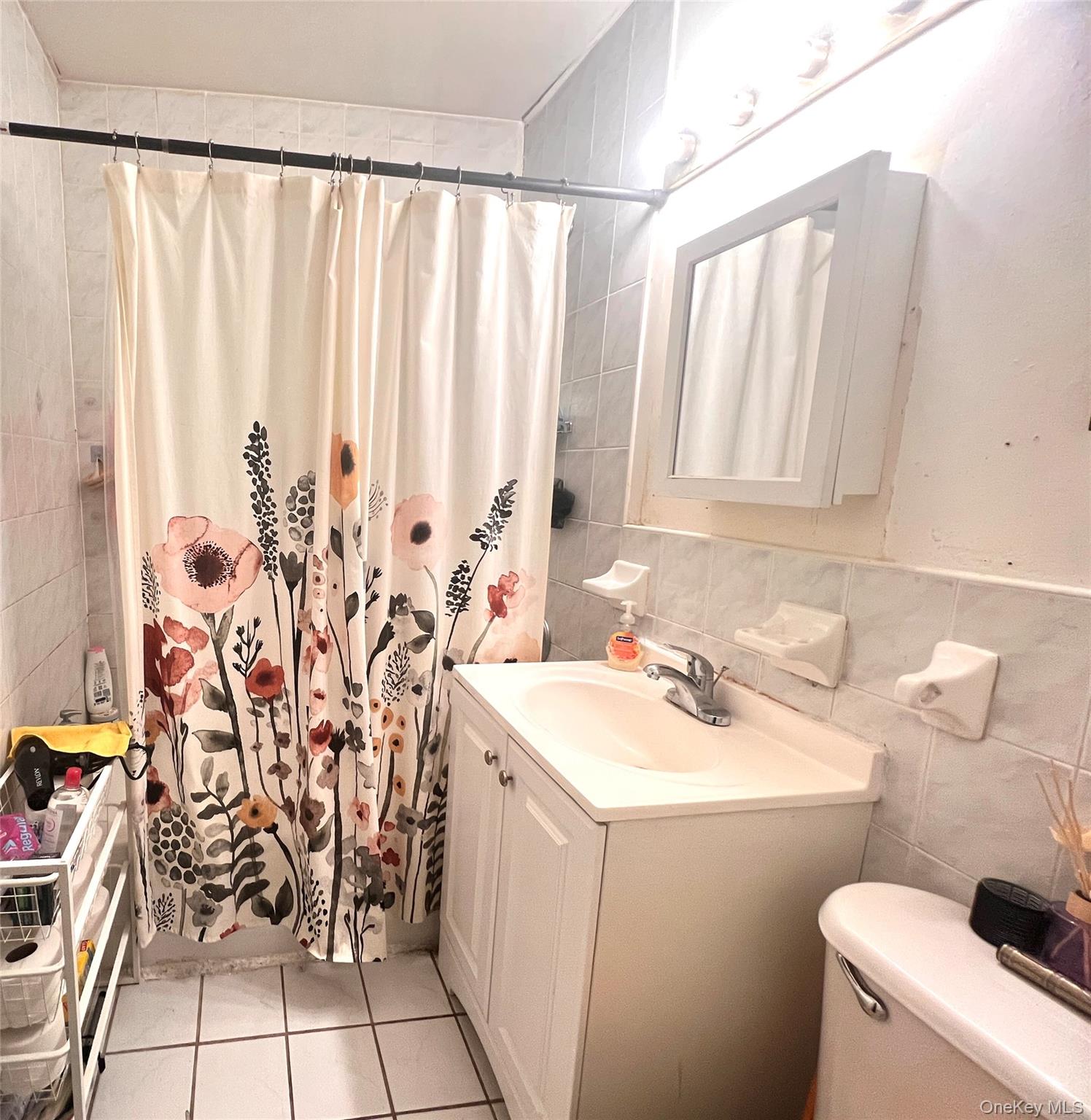 #8 photo, 40-70 Case Street, Elmhurst , NY 11373