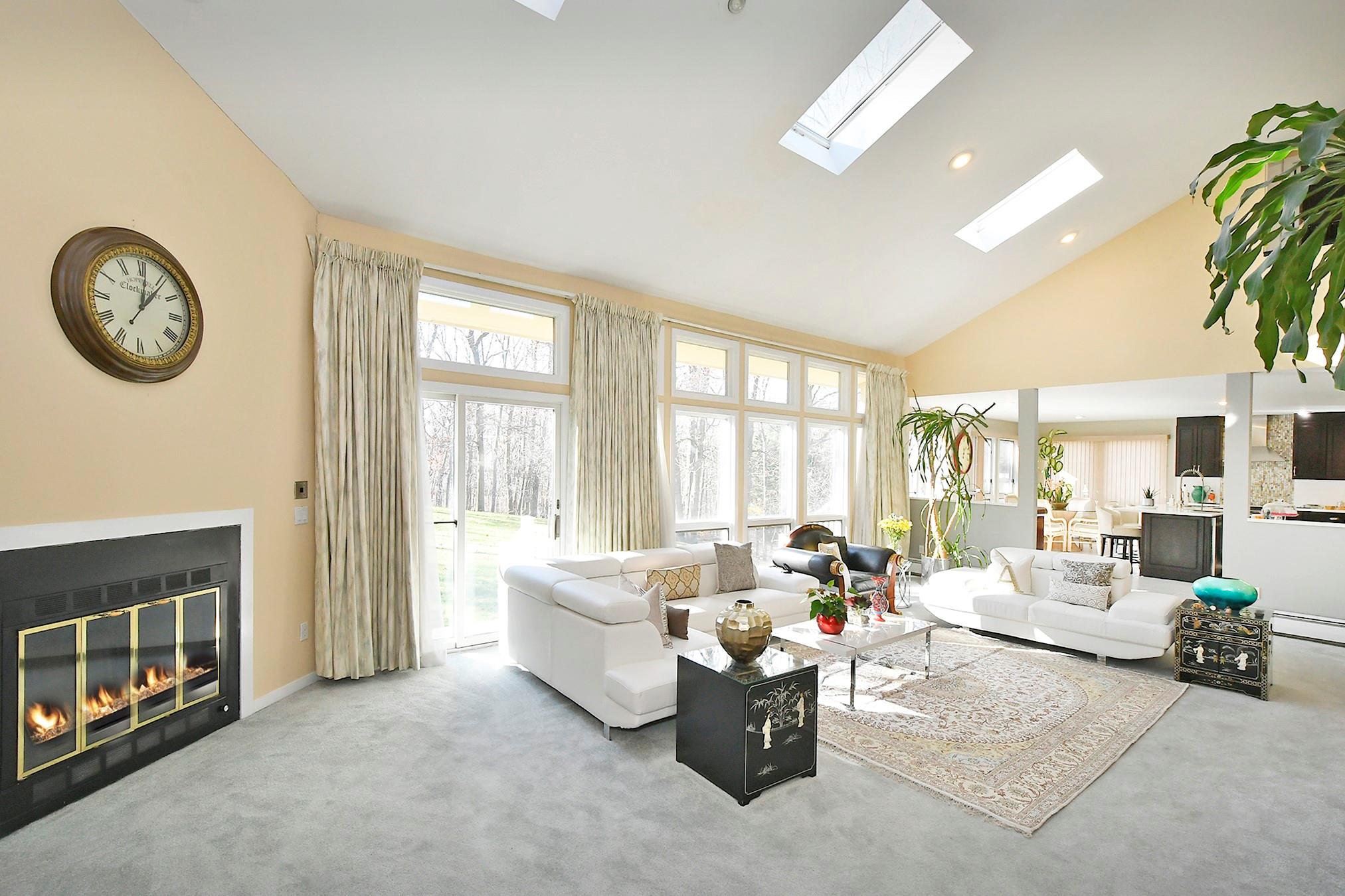 #11 photo, 12 Deanna Court, サフォーク郡 Dix Hills , NY 11746