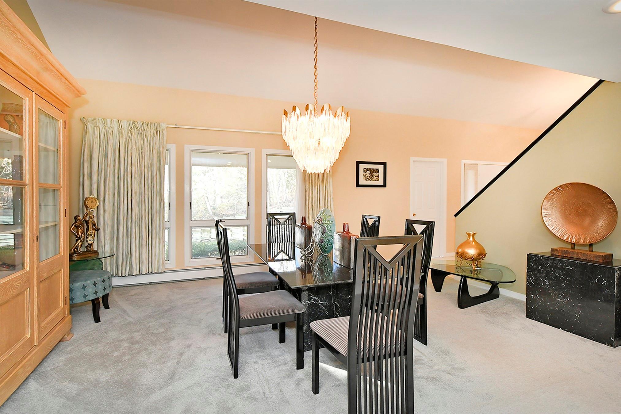 #17 photo, 12 Deanna Court, サフォーク郡 Dix Hills , NY 11746