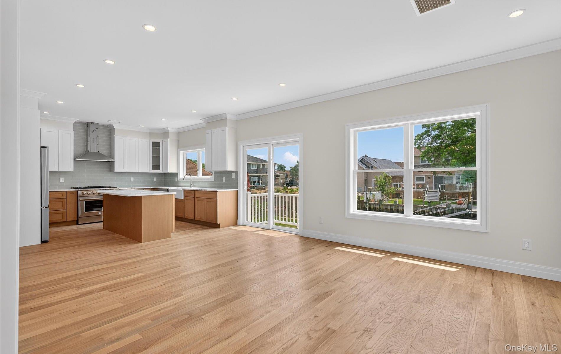 #7 photo, 1116 Washington Place, ナッソー郡 Baldwin Harbor , NY 11510