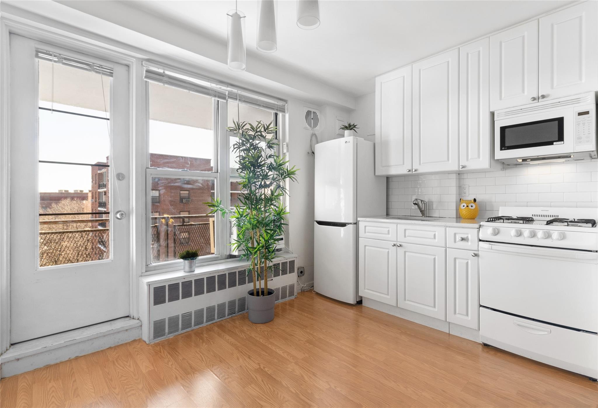 #5 photo, 35-11 85th Street, クイーンズ区 Jackson Heights , NY 11372