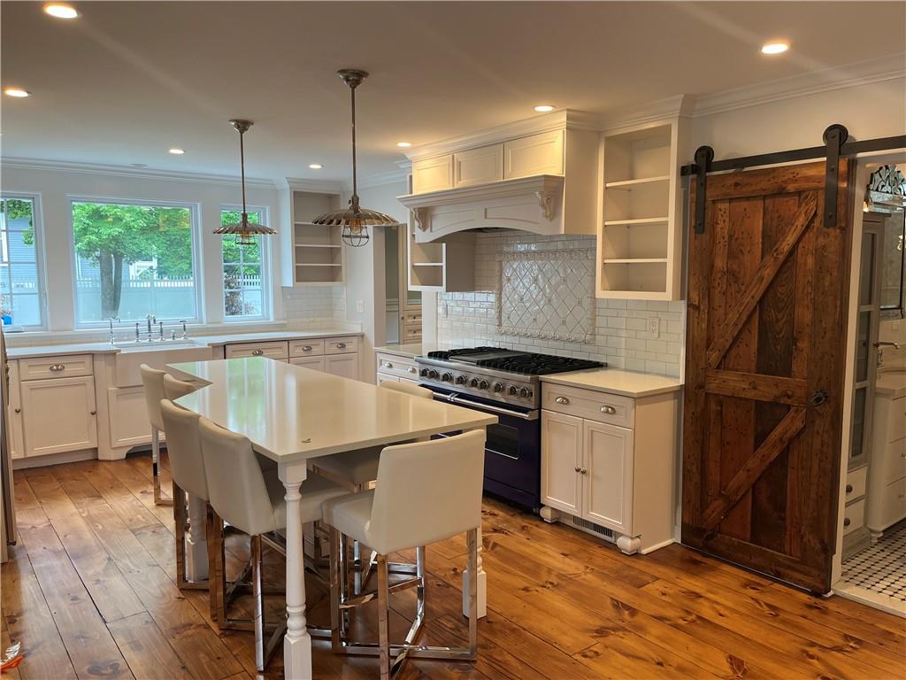 #1 photo, 8 Park Avenue, Goldens Bridge , NY 10526