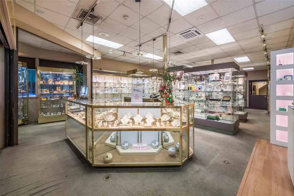 #7 photo, 565 Main Street, New Rochelle , NY 10801