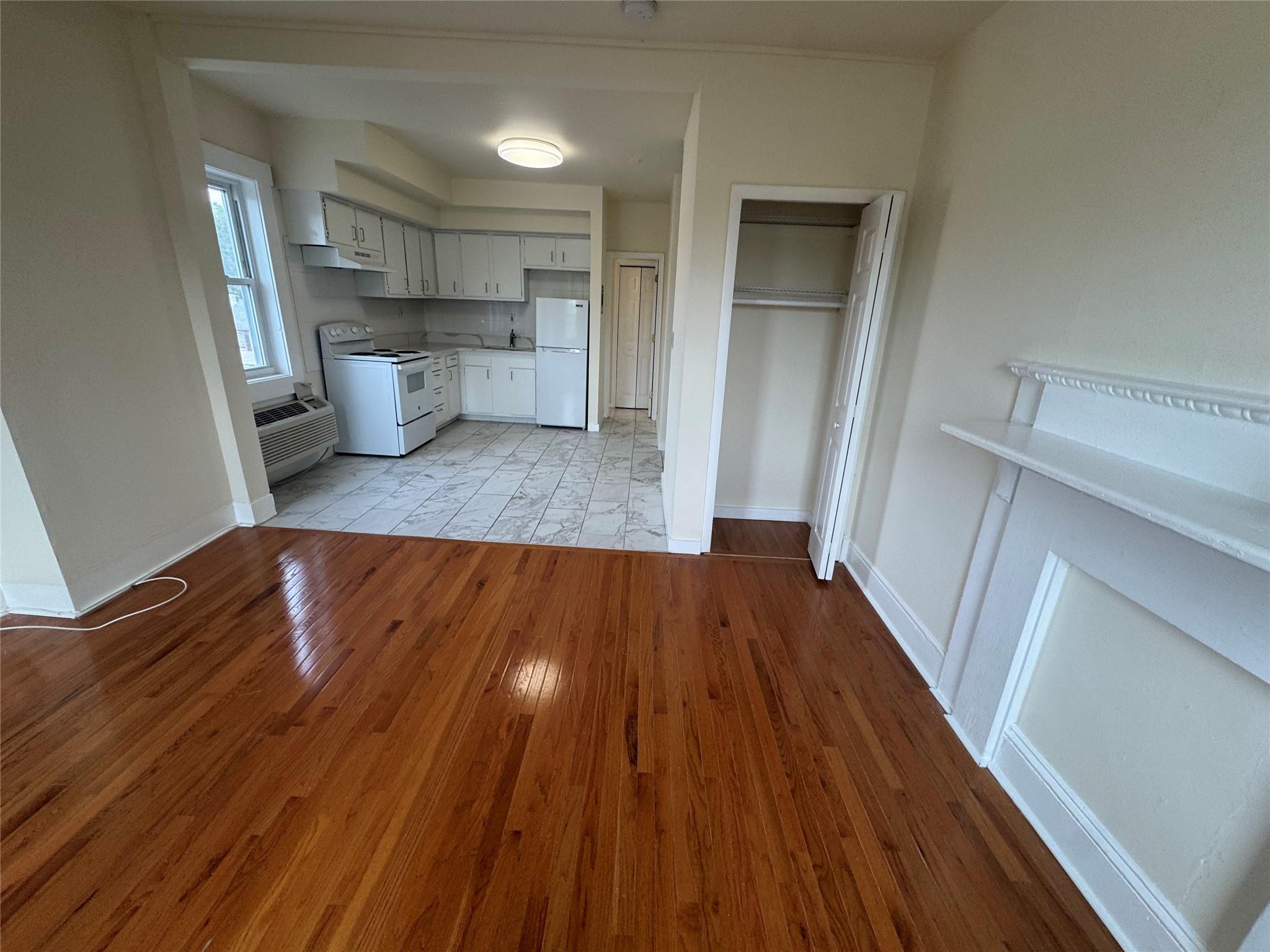 #1 photo, 284 Main Street, Beacon , NY 12508
