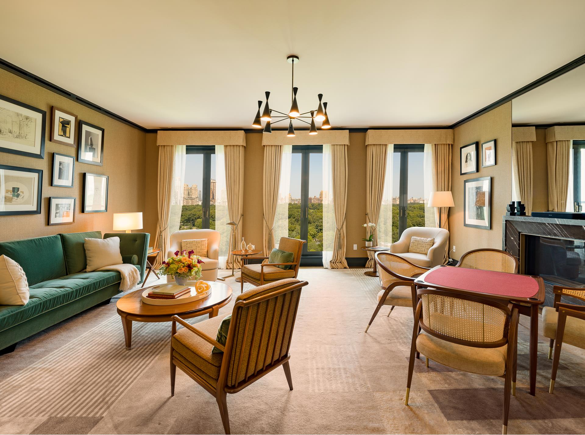 #1 photo, 815 5TH Avenue, Lenox Hill , NY 10065