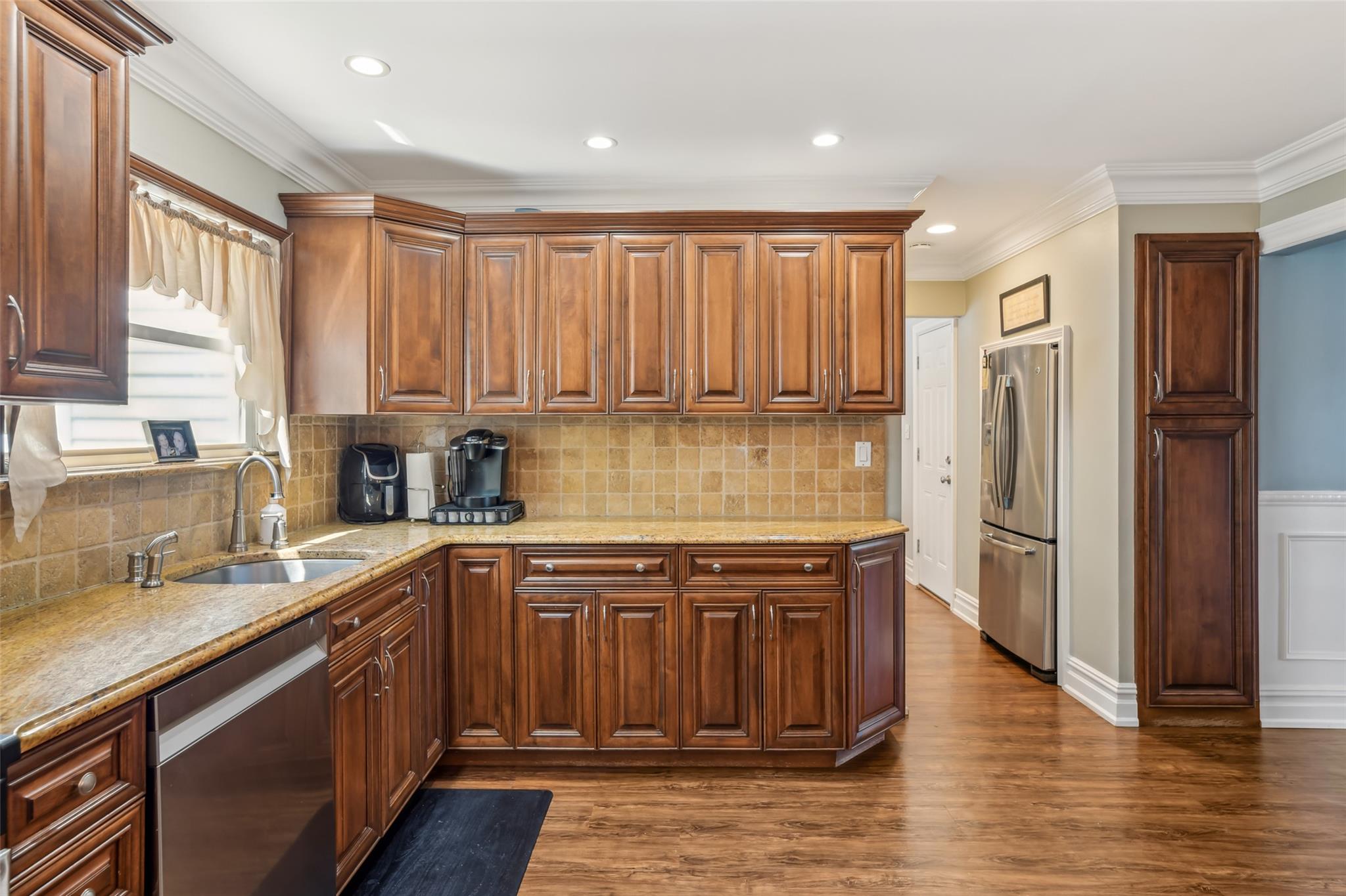 #11 photo, 26 Wilson Street, سوفولك Port Jefferson Station , NY 11776