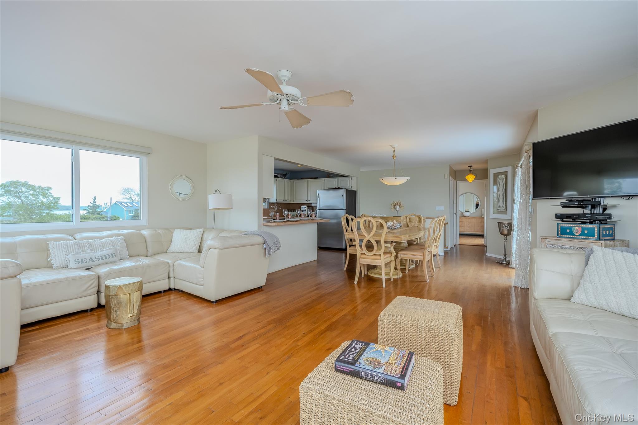 #11 photo, 19 Cold Spring Court, サフォーク郡 Southampton , NY 11968