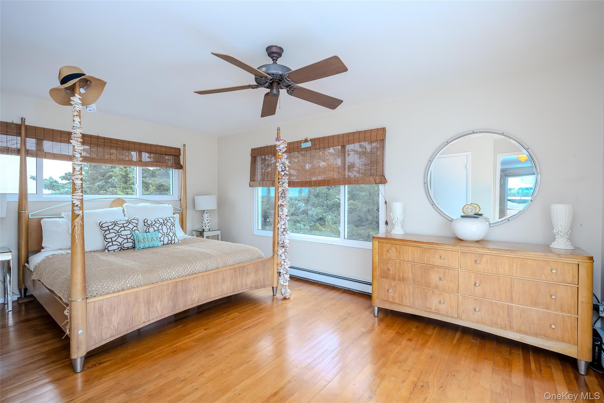 #18 photo, 19 Cold Spring Court, サフォーク郡 Southampton , NY 11968