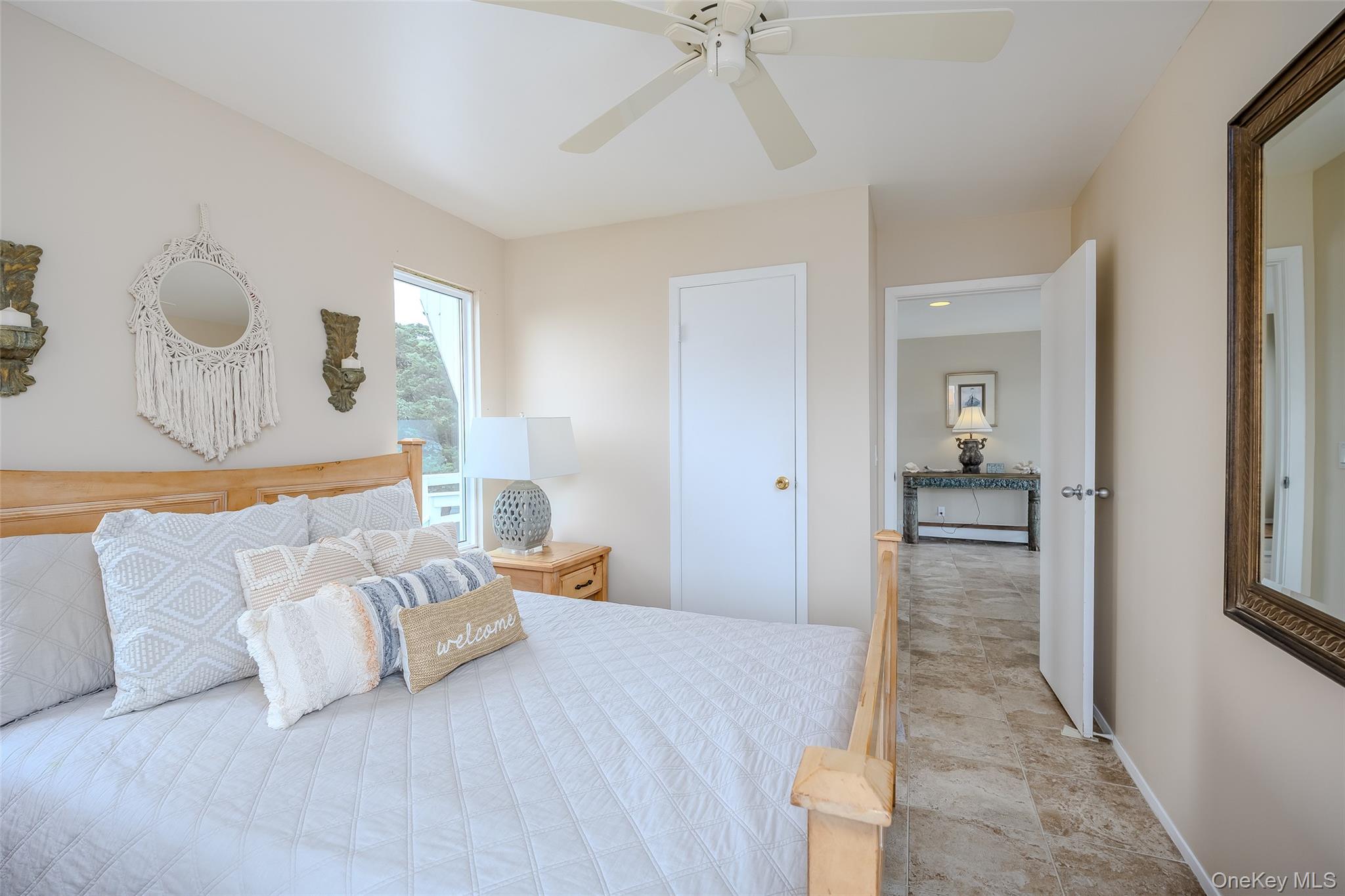 #20 photo, 19 Cold Spring Court, サフォーク郡 Southampton , NY 11968