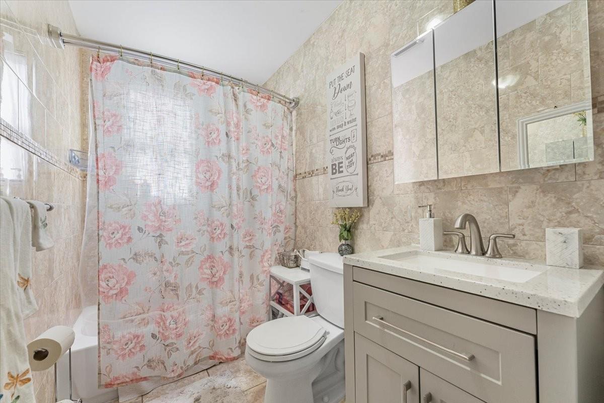 #10 photo, 6944 Thursby Avenue, クイーンズ区 Arverne , NY 11692