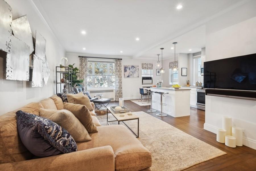 #18 photo, 77-34 113th Street, Forest Hills , NY 11375