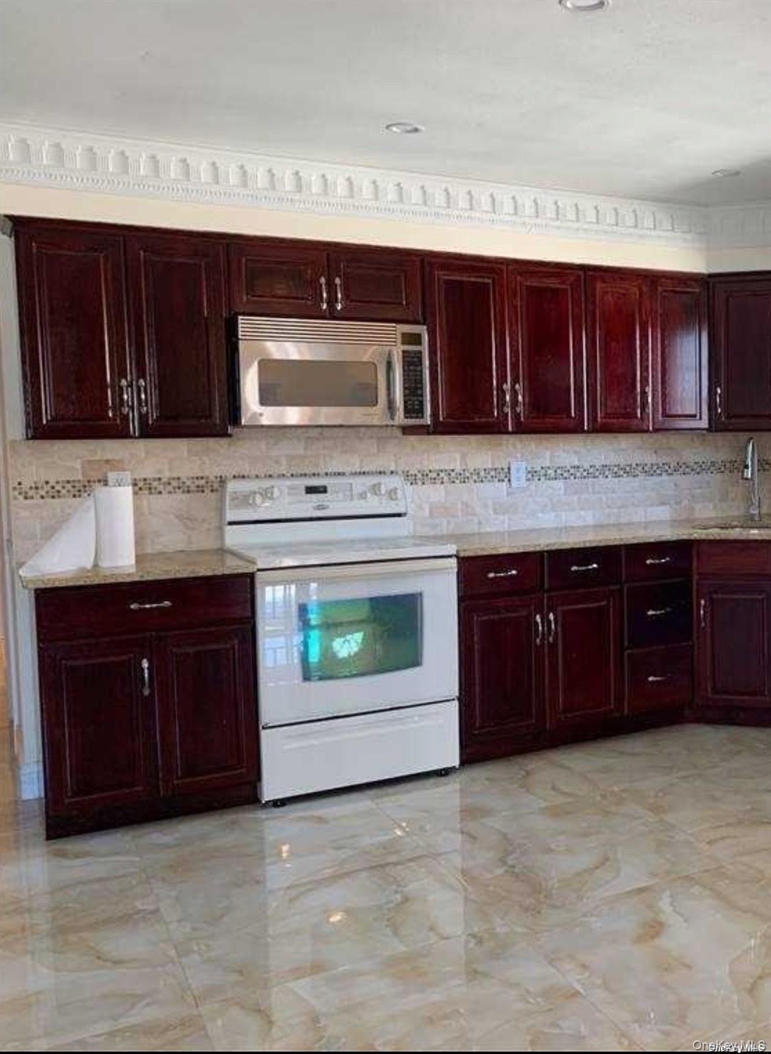 #3 photo, 159 Washington Boulevard, ナッソー郡 Long Beach , NY 11561