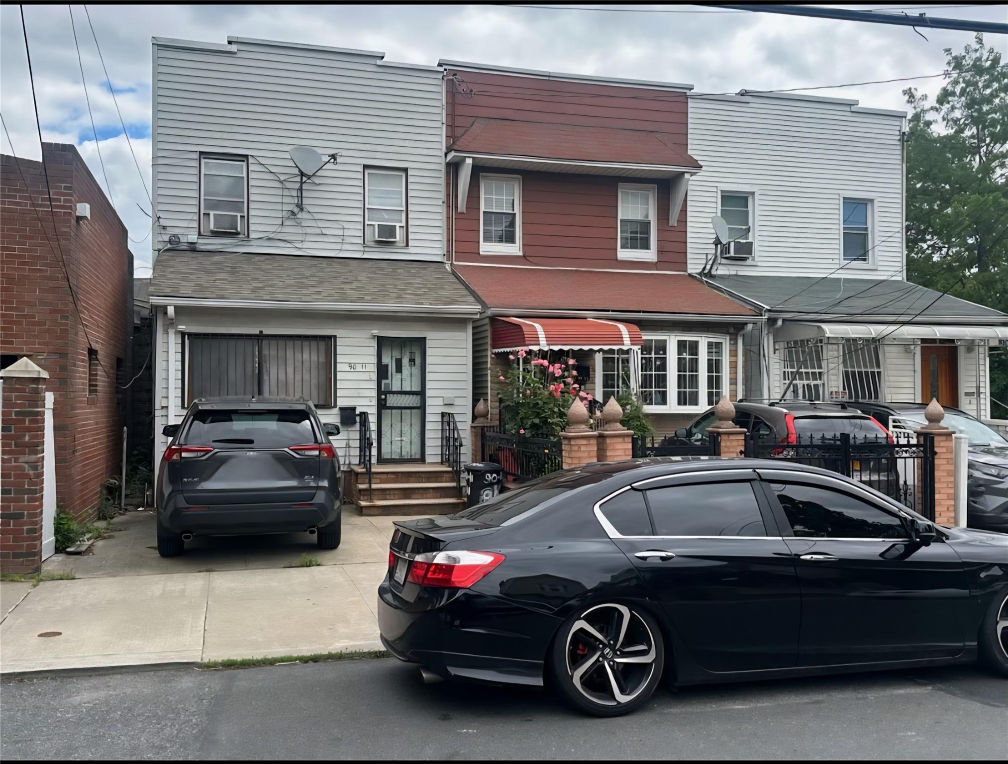 #1 photo, 90-11 179th Street, Jamaica , NY 11432