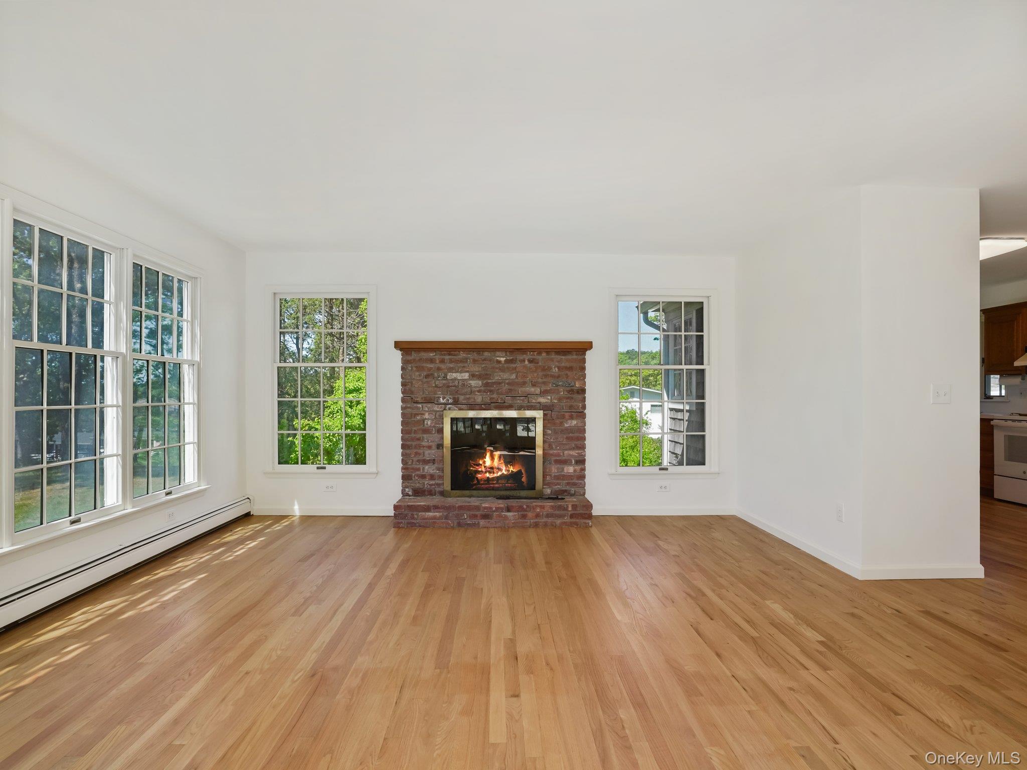 #18 photo, 6 Huckleberry Lane, サフォーク郡 Hampton Bays , NY 11946