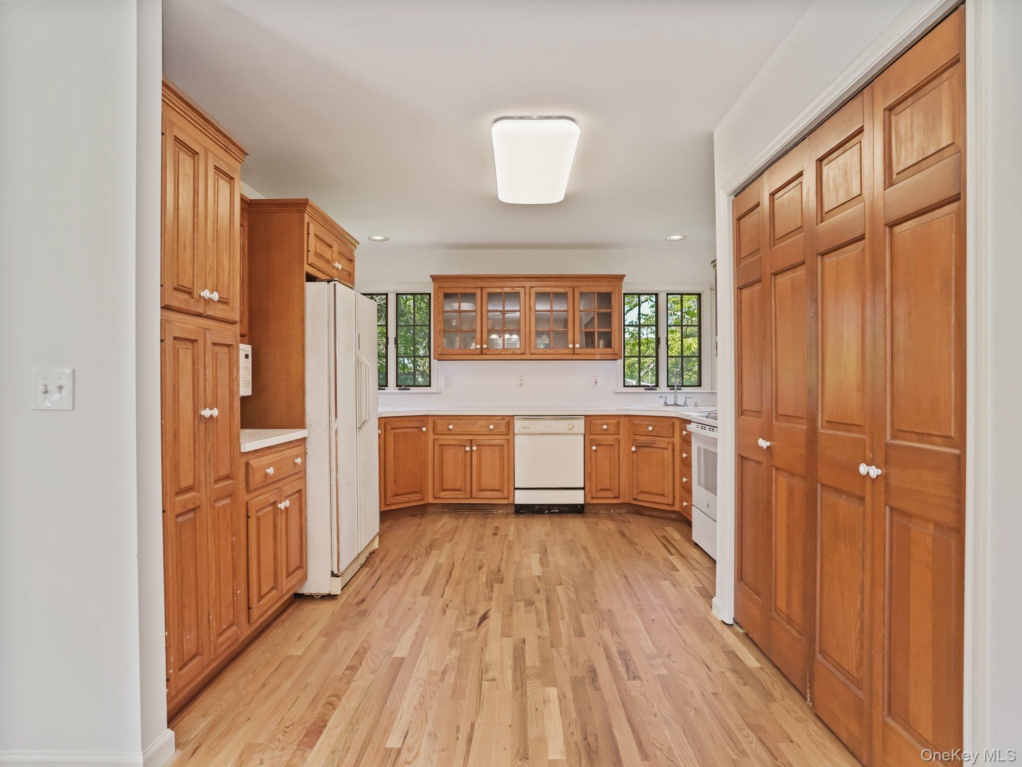 #7 photo, 6 Huckleberry Lane, サフォーク郡 Hampton Bays , NY 11946