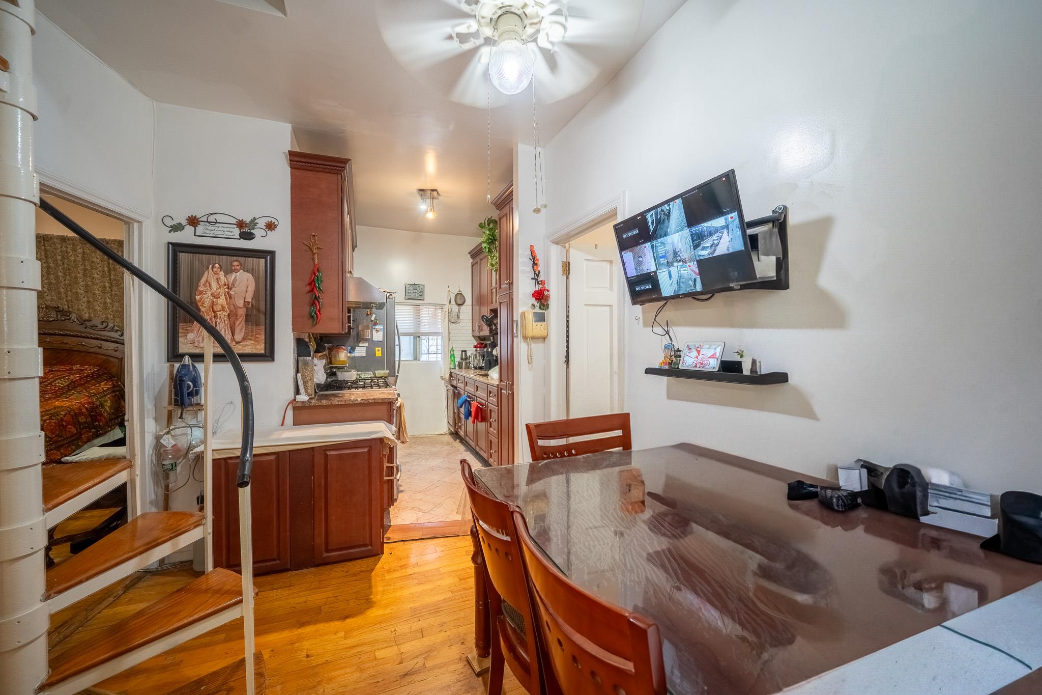 #10 photo, 21 Brighton 10th Path, ブルックリン区 Brooklyn , NY 11235