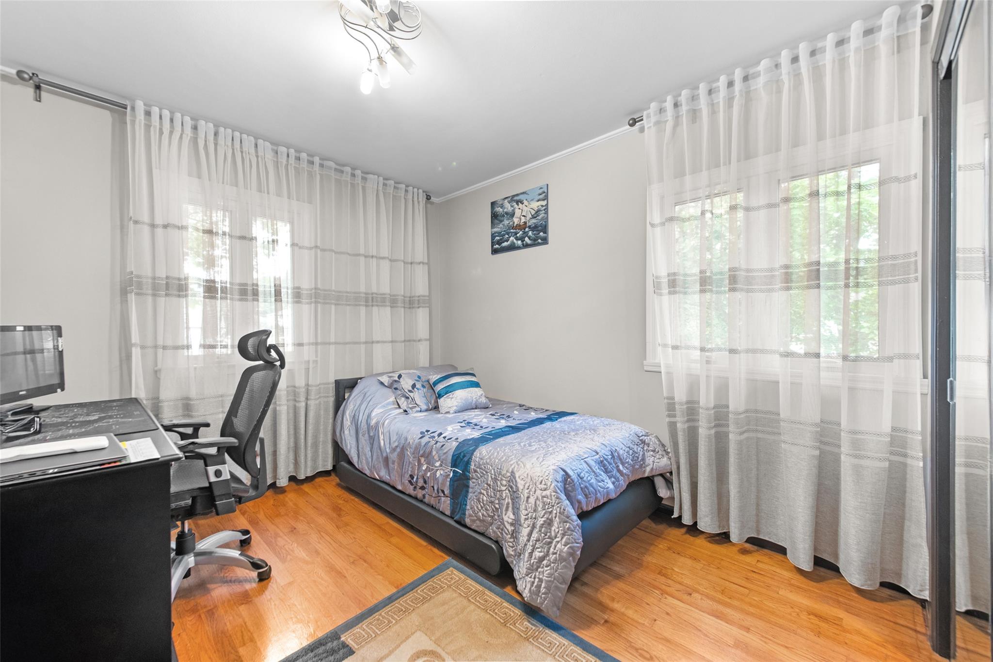 #10 photo, 32 Henry Place, Staten Island , NY 10305