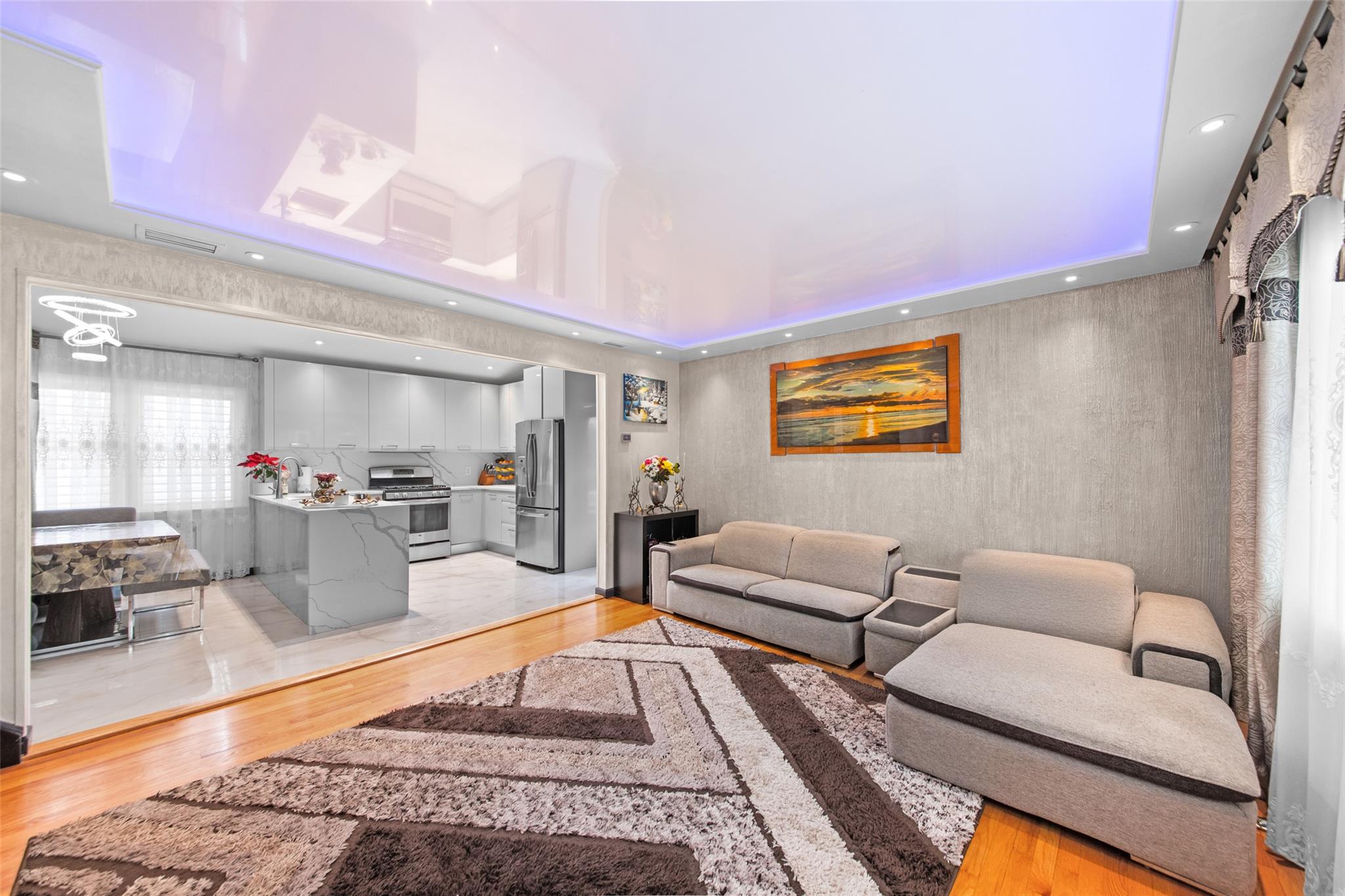 #5 photo, 32 Henry Place, Staten Island , NY 10305