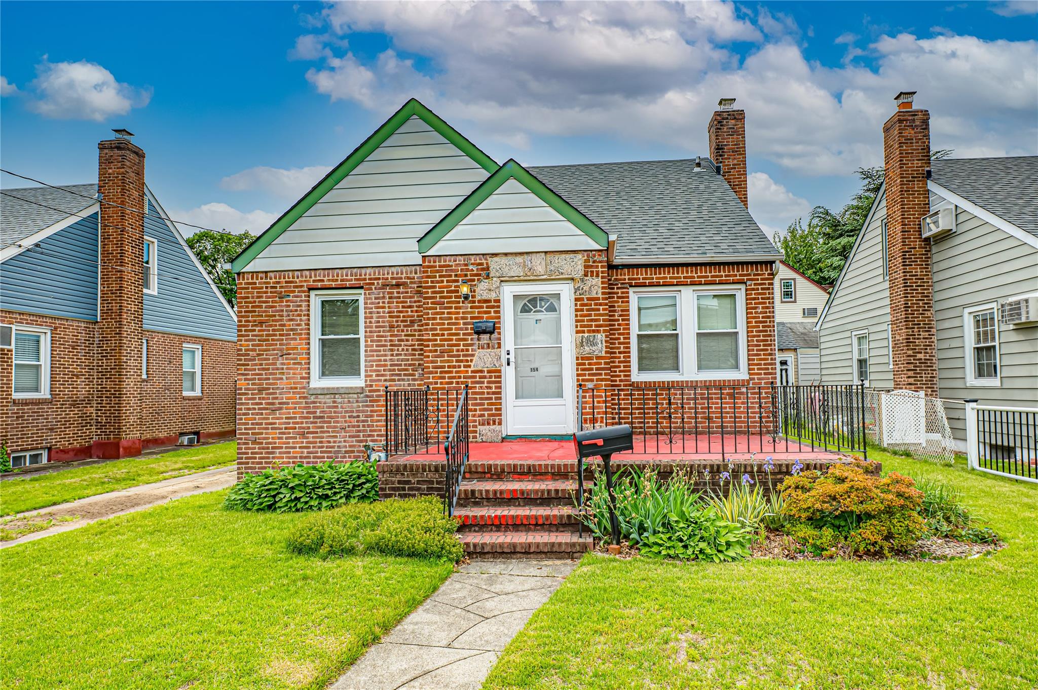 #1 photo, 154 Randolph Avenue, 長島 Franklin Square , NY 11010