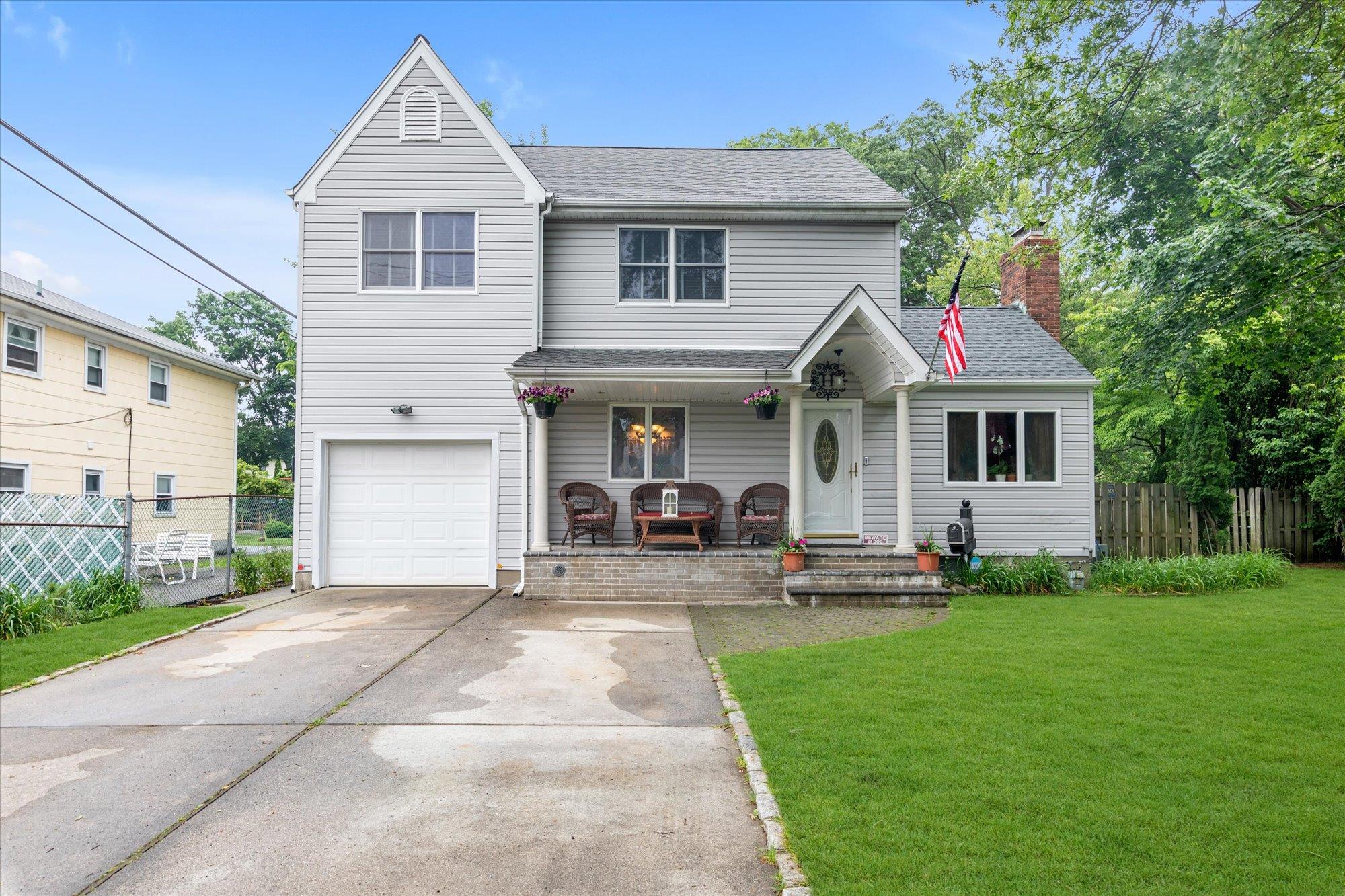 #1 photo, 517 Birch Street, West Hempstead , NY 11552