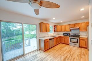 #10 photo, 576 Boxwood Drive, Shirley , NY 11967