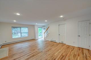 #7 photo, 576 Boxwood Drive, Shirley , NY 11967