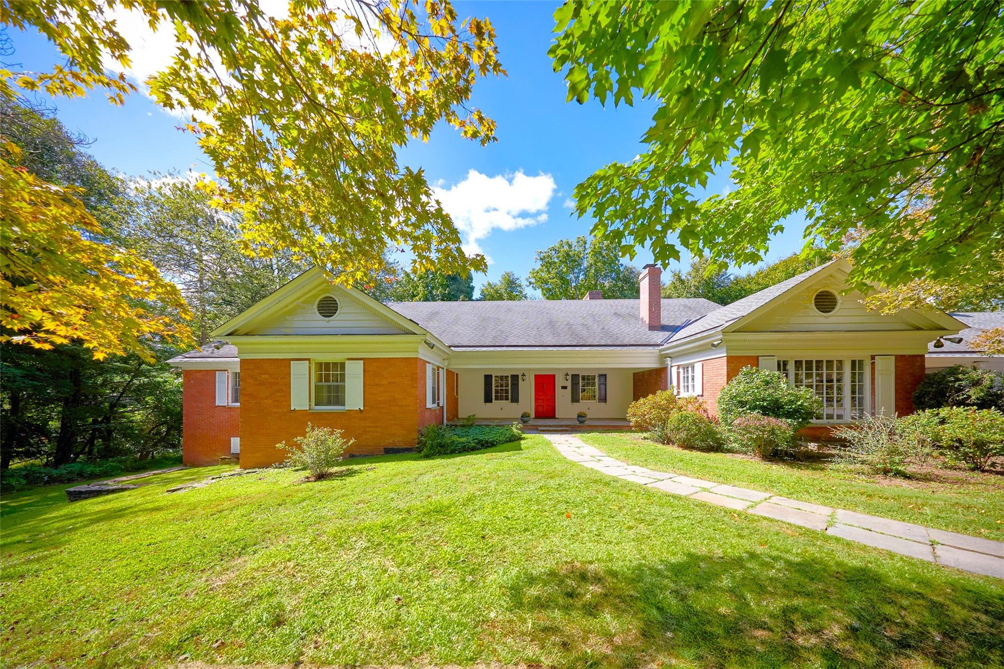 #1 photo, 94 Cedar Avenue, Poughkeepsie , NY 12603