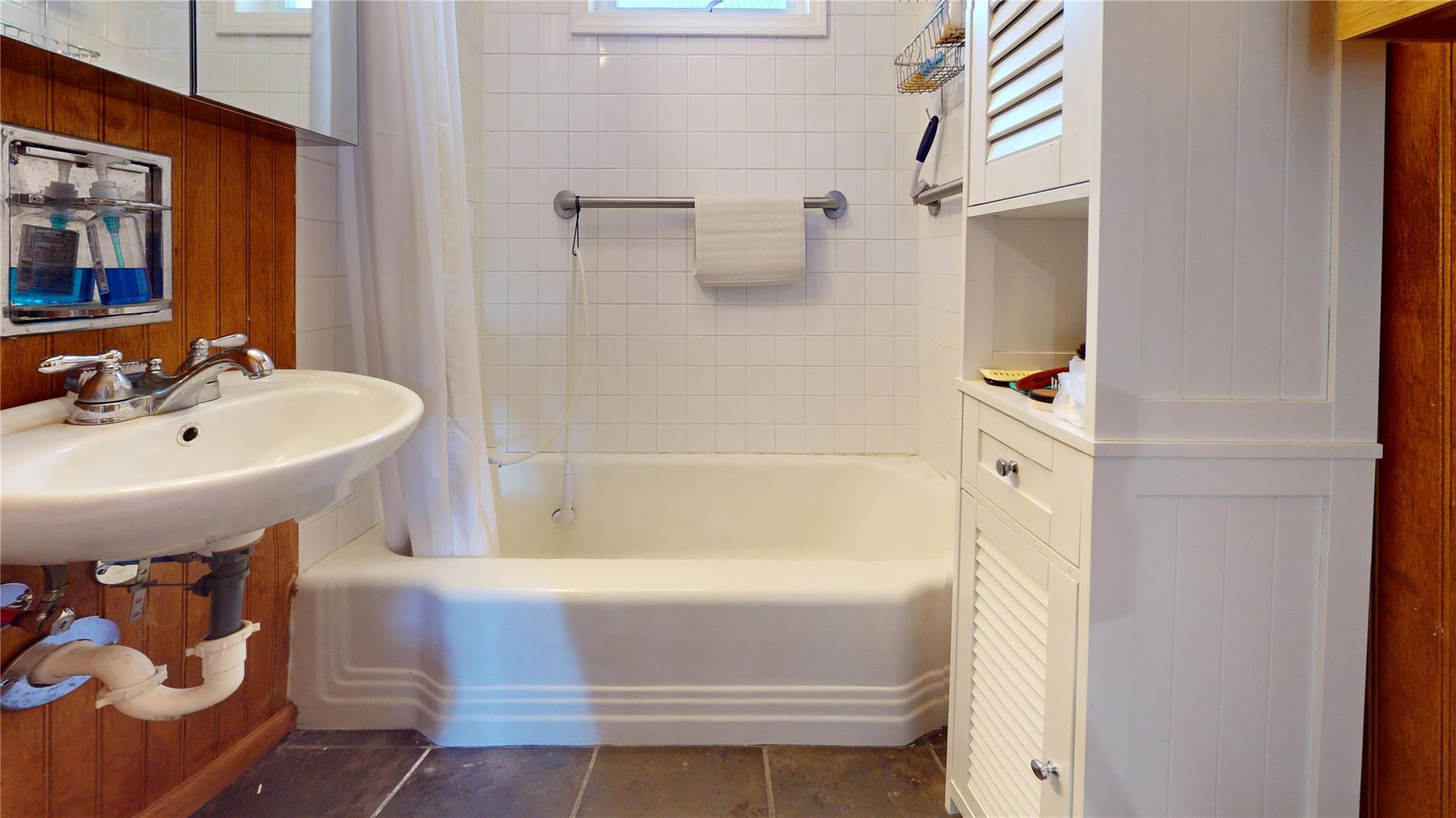 #2 photo, 460 E Front Street, Hancock , NY 13783