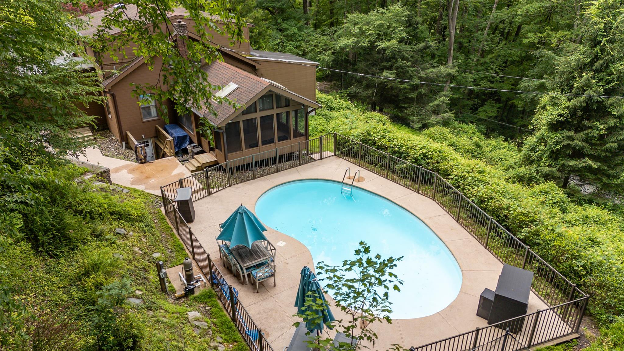 #1 photo, 32 New Hill Road, Putnam Valley , NY 10579