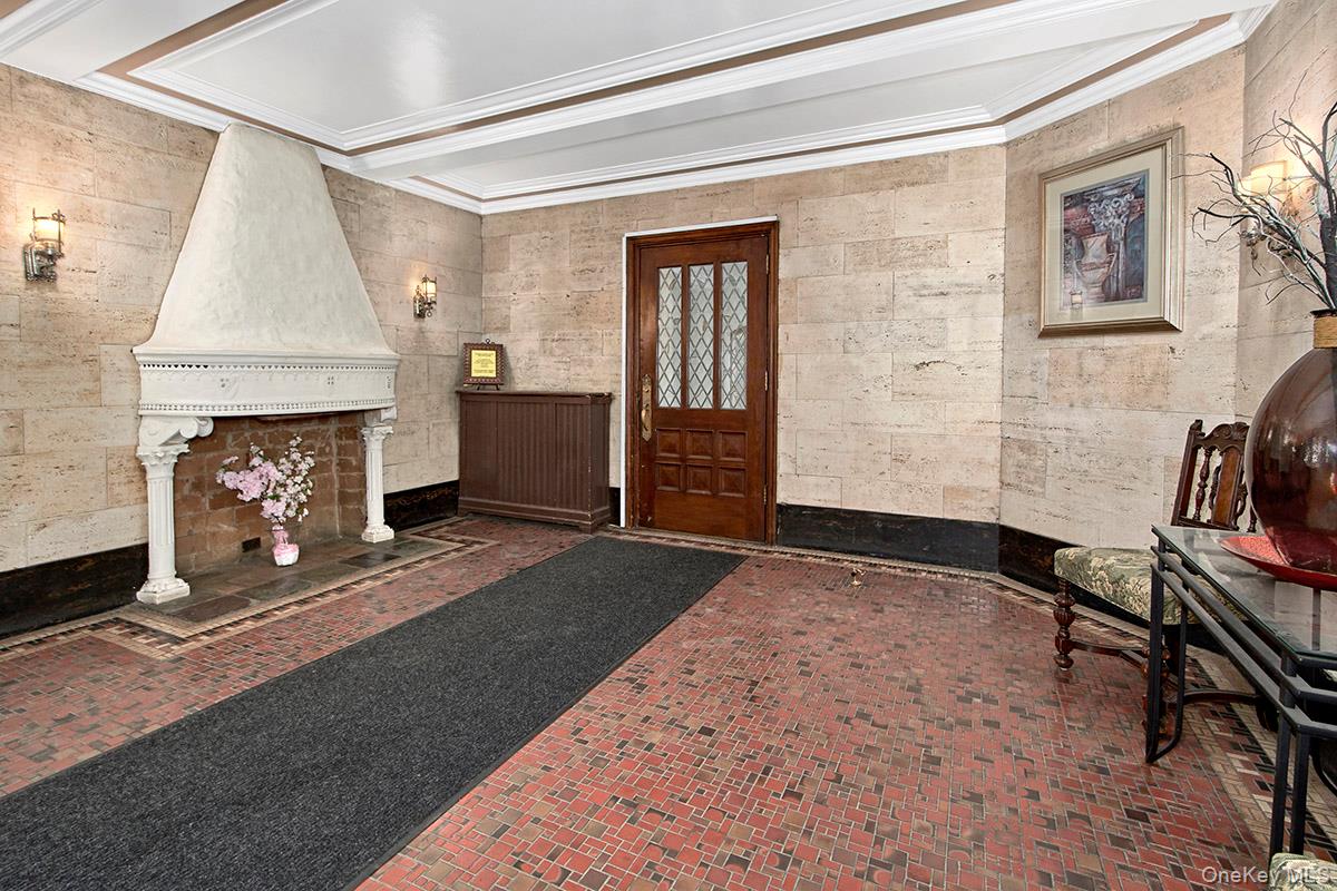 #16 photo, 151 Centre Avenue, New Rochelle , NY 10805