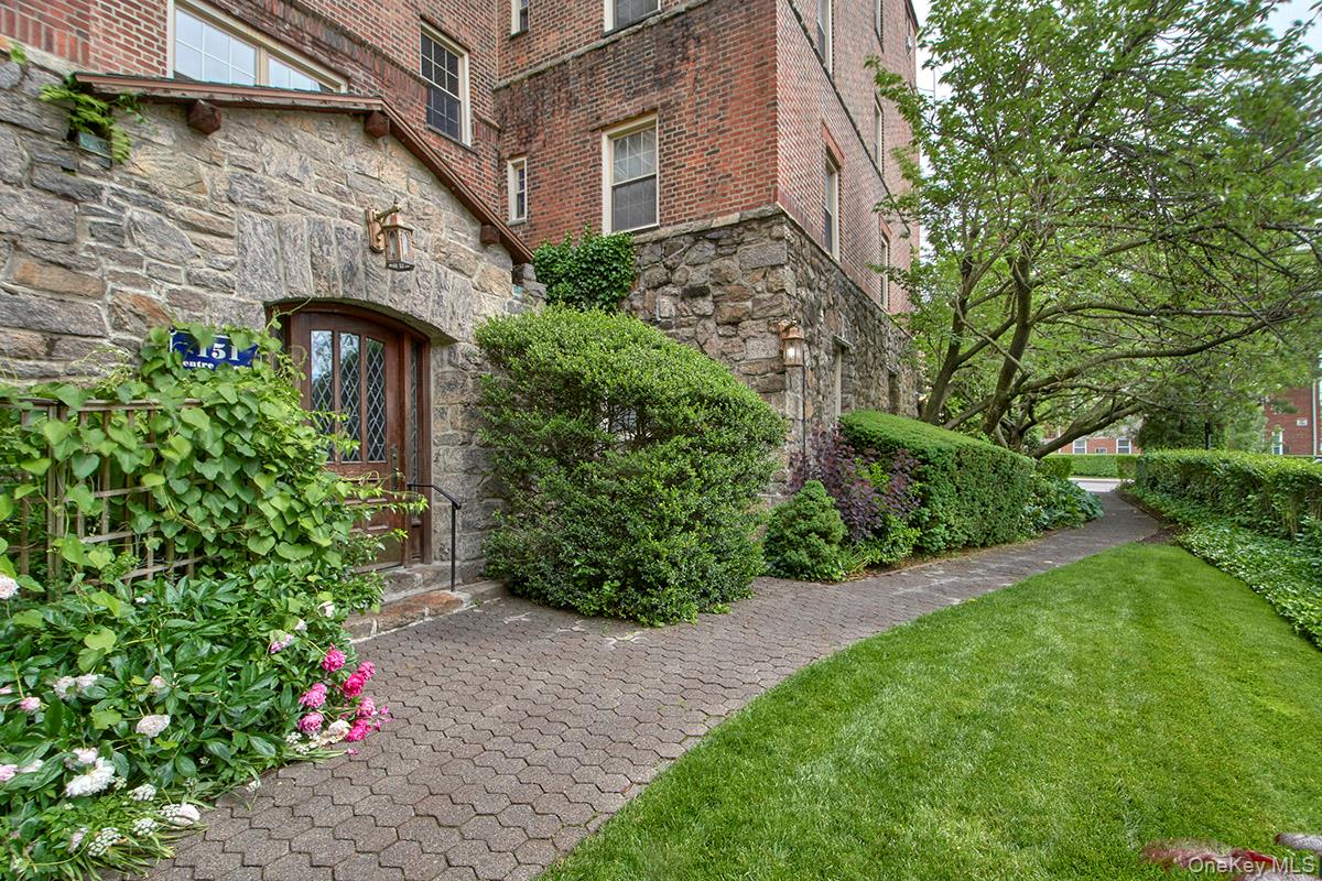 #3 photo, 151 Centre Avenue, New Rochelle , NY 10805