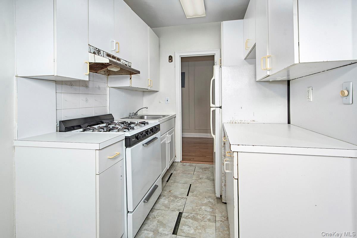 #8 photo, 151 Centre Avenue, New Rochelle , NY 10805