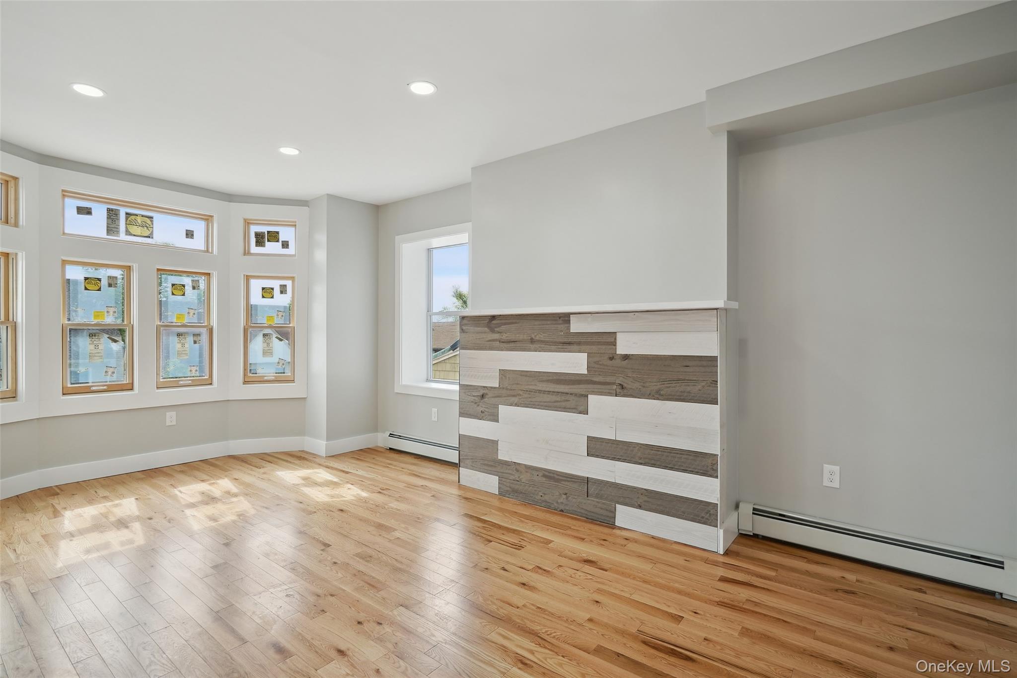 #4 photo, 405 Grand Street, Newburgh , NY 12550