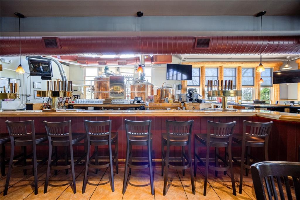 #19 photo, 3 Main Street, New Paltz , NY 12561