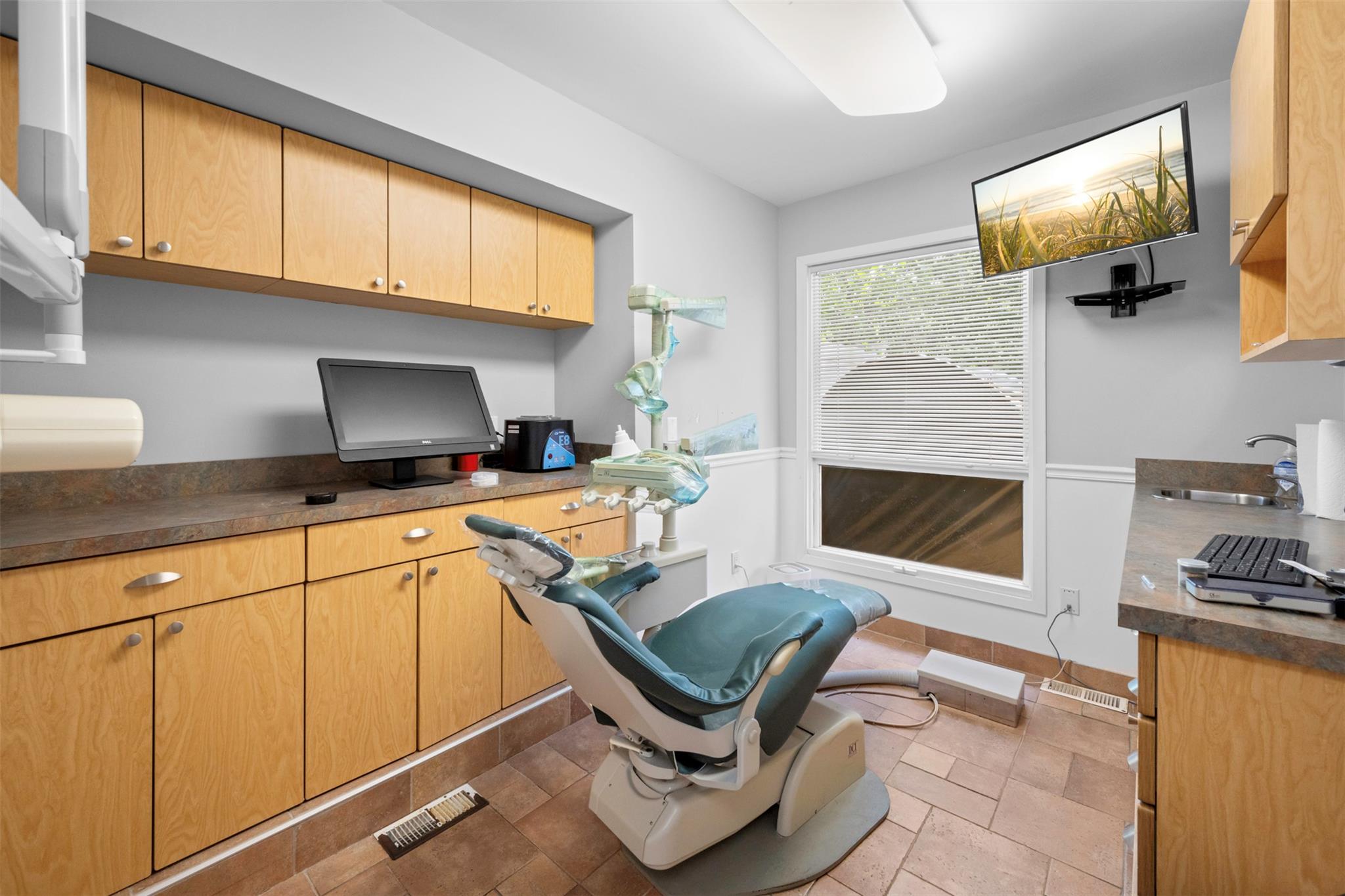 #15 photo, 10 Hunter Avenue, サフォーク郡 Miller Place , NY 11764