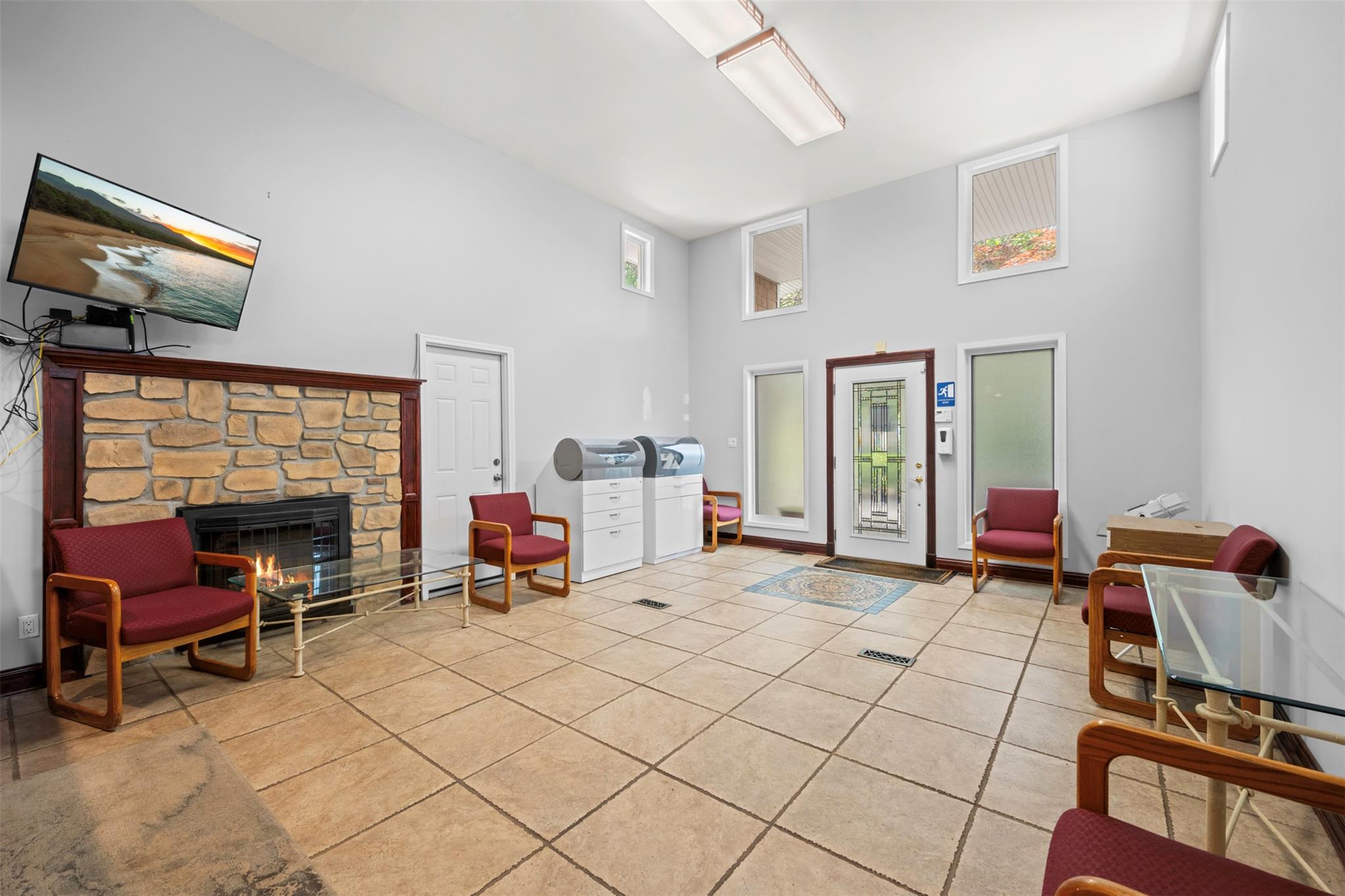 #6 photo, 10 Hunter Avenue, サフォーク郡 Miller Place , NY 11764