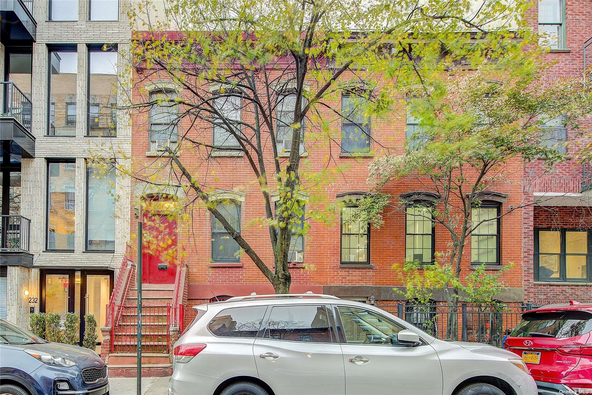 #1 photo, 230 S 2nd Street, Brooklyn , NY 11211