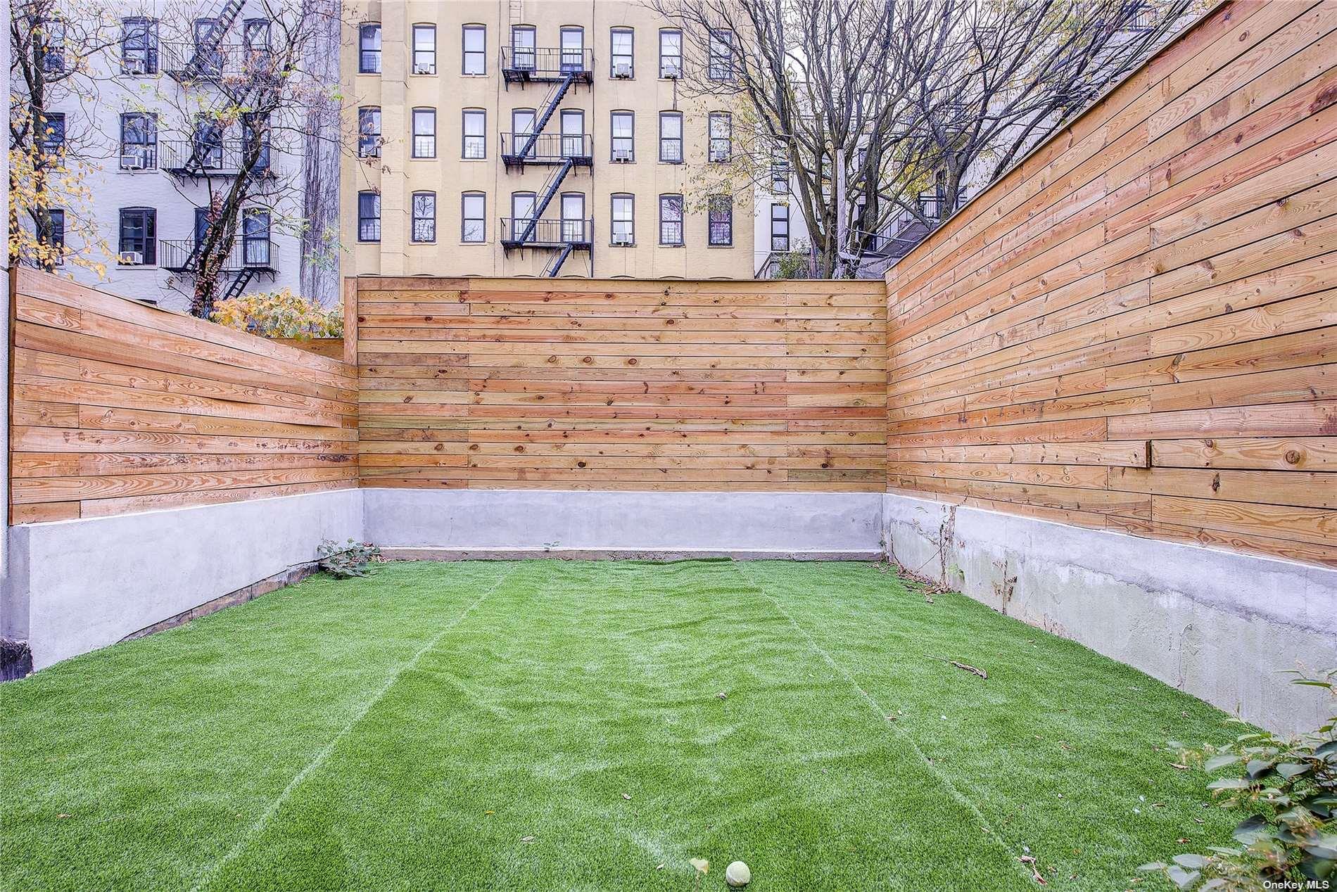 #15 photo, 230 S 2nd Street, Brooklyn , NY 11211