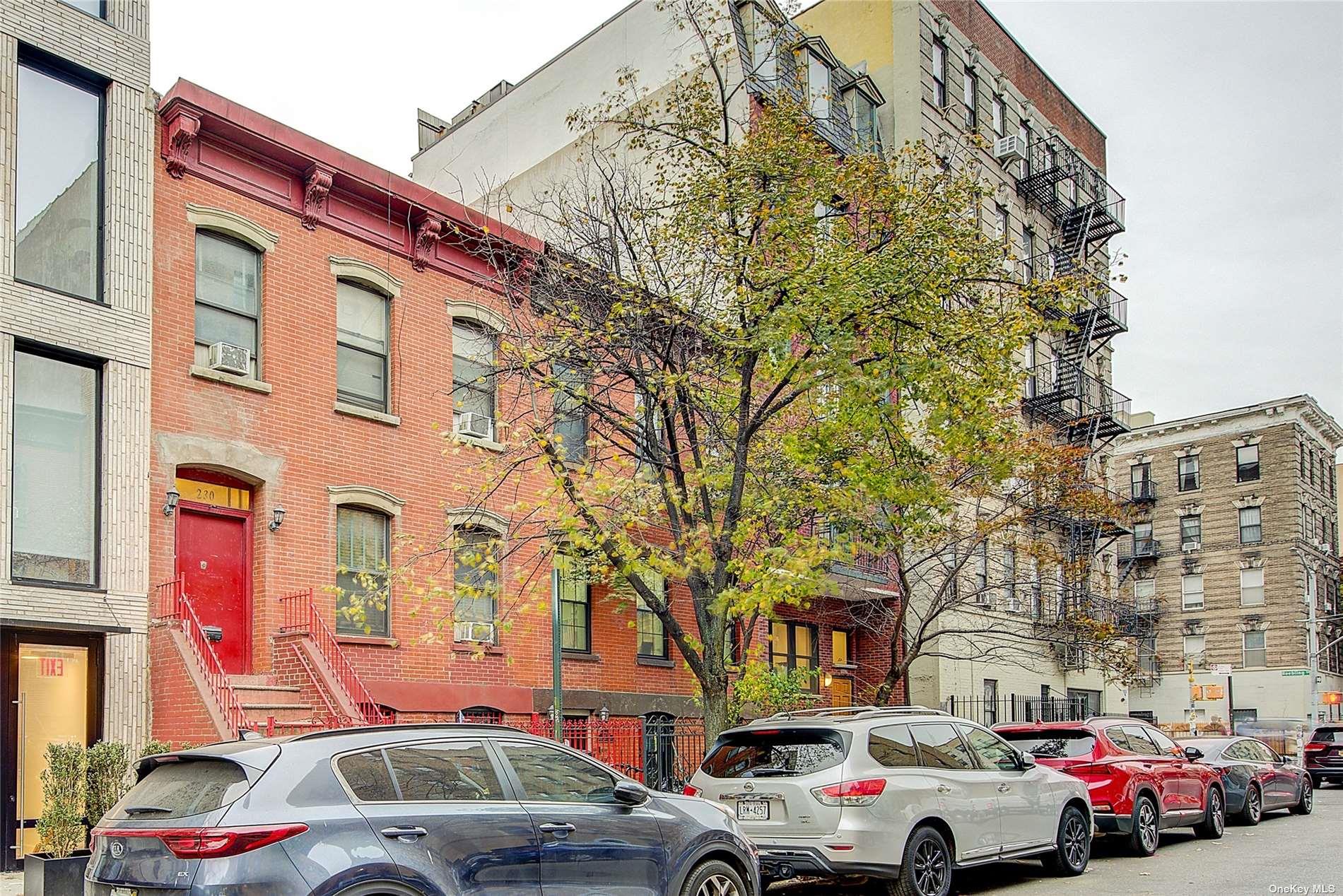 #2 photo, 230 S 2nd Street, Brooklyn , NY 11211