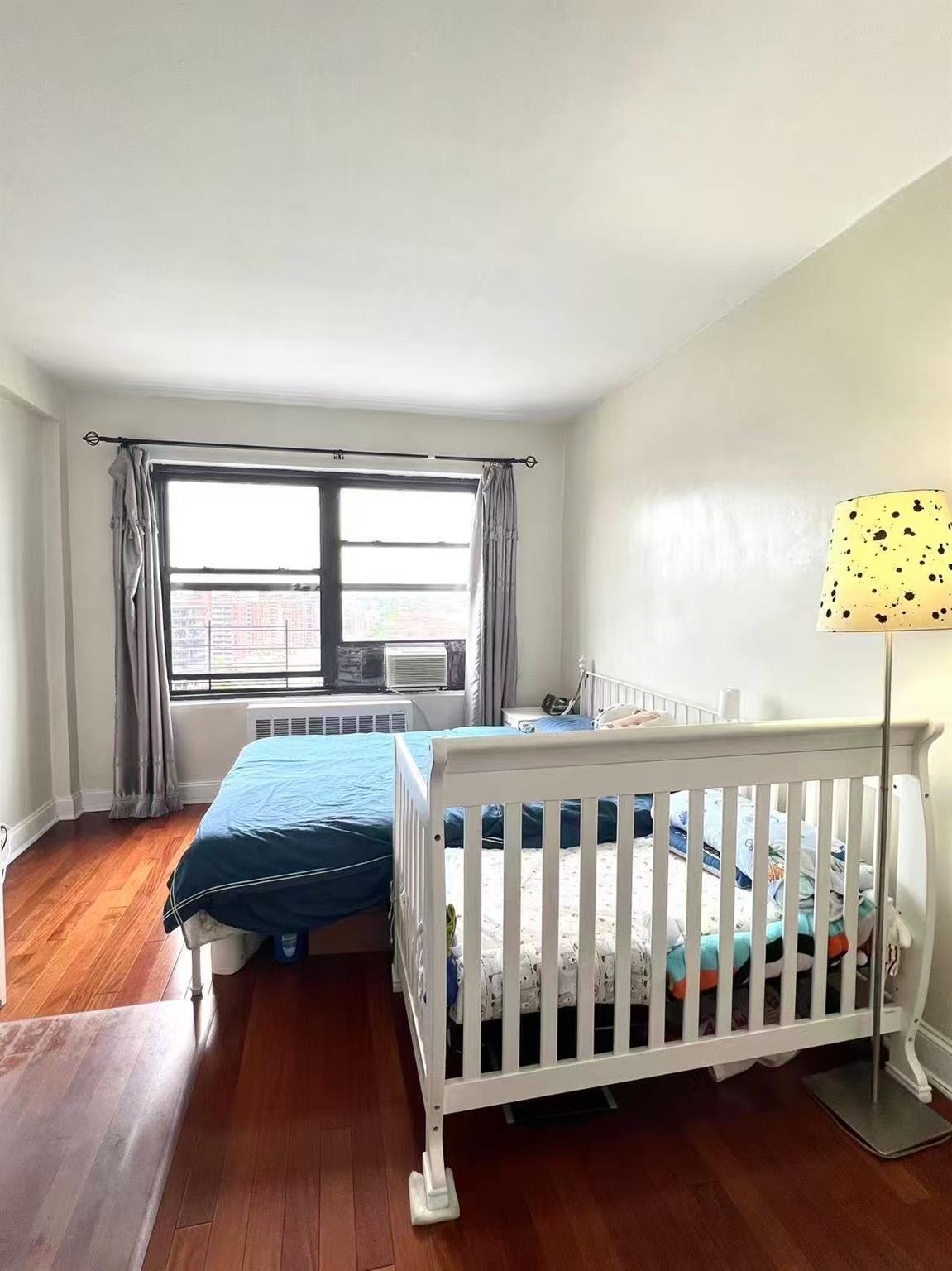 #7 photo, 99-05 63rd Drive, クイーンズ区 Rego Park , NY 11374